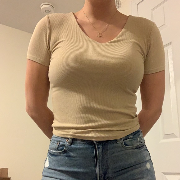 Shirt - Picture 4 of 4